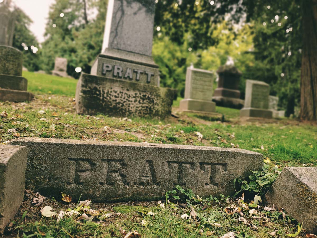 Grave of Morris Pratt